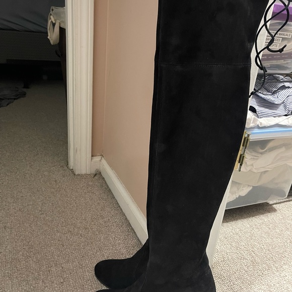 STUART WEITZMAN
Highland Block Heel Suede Over The Knee Boots - Picture 5 of 5